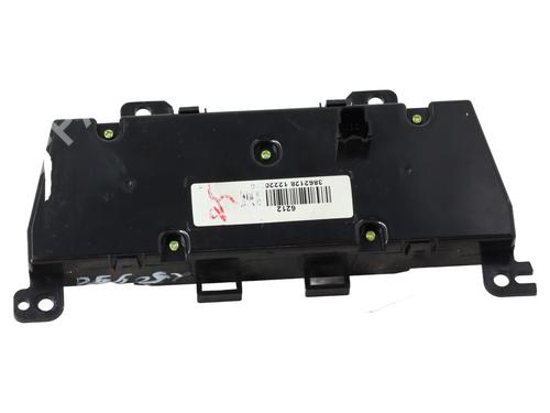 climate-control-chevrolet-cruze-hatchback-j305-2010-24194615 main image