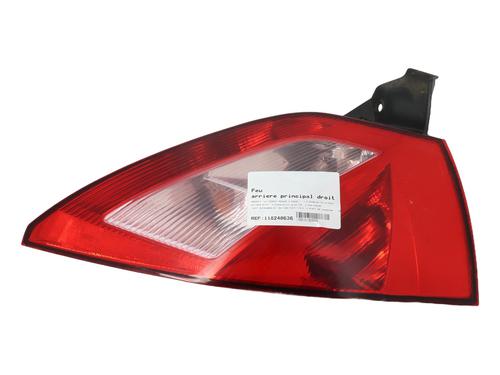 Used Right taillight RENAULT MEGANE II (BM0/1_, CM0/1_) 1.6 16V (BM0C, CM0C) (113 hp) 31019612