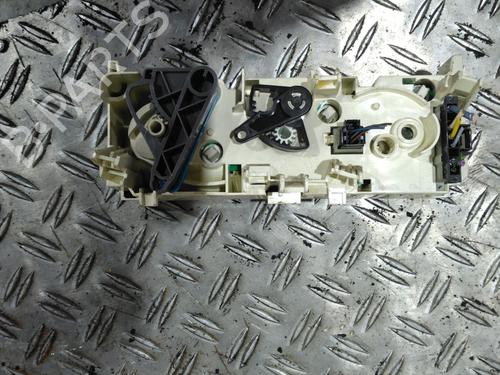 climate-control-peugeot-partner-box-bodympv-5_-g_-1996-37737546 main image
