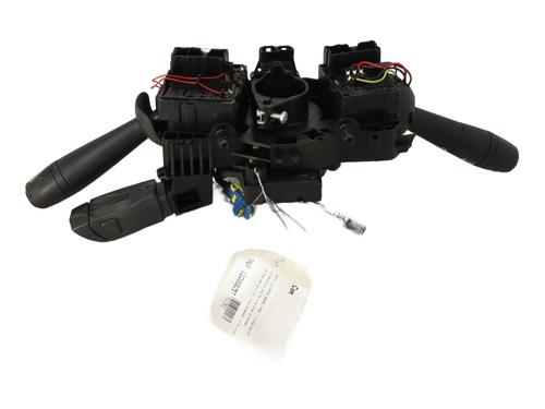 Used Steering column stalk Steering column stalk DACIA SANDERO II 1.5 dCi (90 hp) 33174588 33174588