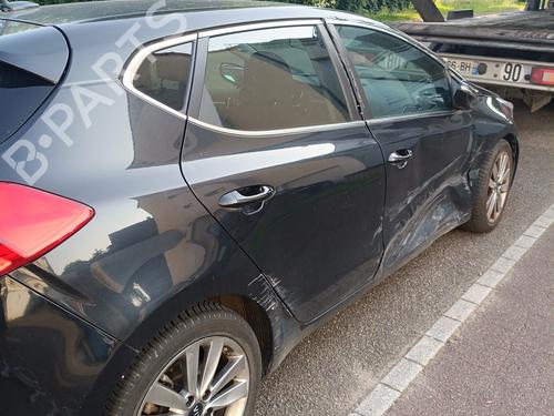 Used Parts KIA CEE'D (JD) 1.6 CRDi 128 4617782