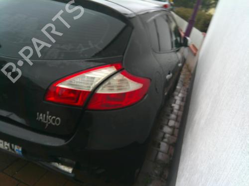 Left front door RENAULT MEGANE III Hatchback (BZ0/1_, B3_) 1.5 dCi | BP21302464C2 
