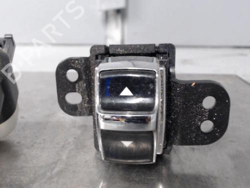 Switch INFINITI Q50 50 D | BP21366710I30