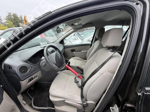 Left front window motor RENAULT CLIO III (BR0/1, CR0/1) 1.2 16V (BR02, BR0J, BR11, CR02, CR0J, CR11) | BP28496125E21