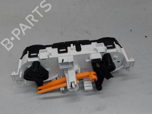 Climate control PEUGEOT 208 I (CA_, CC_) 1.2 VTI 82 | BP21293021I5 