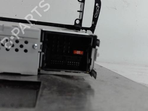 Used Radio VW UP! (121, 122, BL1, BL2, BL3, 123) 1.0 (75 hp) 21320060