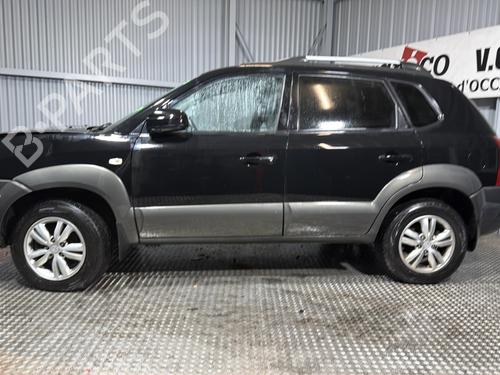 Right headlight HYUNDAI TUCSON (JM) 2.0 CRDi | BP32283522C29 