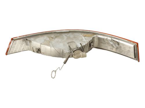 Used Left front indicator Left front indicator RENAULT MASTER II Platform/Chassis (ED/HD/UD) 2.5 dCi 120 (ED0M, ED0U, ED0W, ED4M, ED8M, ED8W, HD0M,... (115 hp) 21368155 21368155