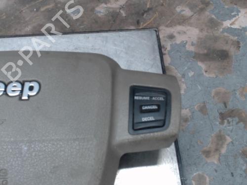 Used Driver airbag JEEP GRAND CHEROKEE III (WH, WK) 3.0 CRD 4x4 (218 hp) 21368040