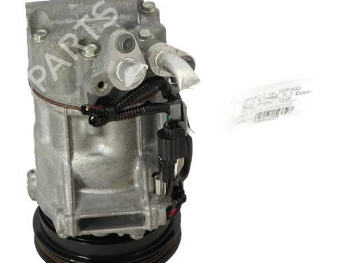 Used AC compressor AC compressor RENAULT CLIO V (B7_) 1.0 SCe 65 (B7MG) (67 hp) 31838255 31838255