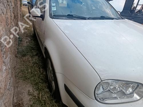 Brugte VW GOLF IV (1J1) 1.6 4918259