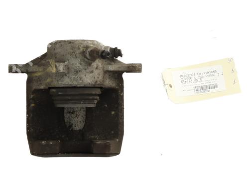 Used Right front brake caliper Right front brake caliper MERCEDES-BENZ C-CLASS (W204) C 250 CDI (204.003) (204 hp) 21306375 21306375