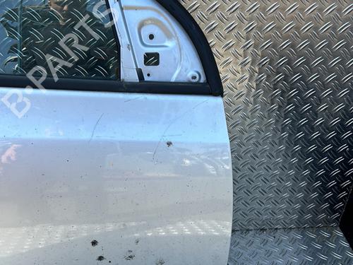 Right front door VW GOLF VI (5K1) 1.6 TDI | BP25000601C3 