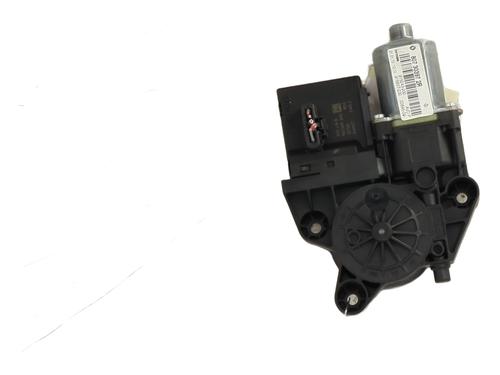 Used Right front window motor Right front window motor RENAULT MEGANE III Coupe (DZ0/1_) 1.6 dCi (DZ00, DZ12, DZ2A, DZ13) (130 hp) 29737033 29737033
