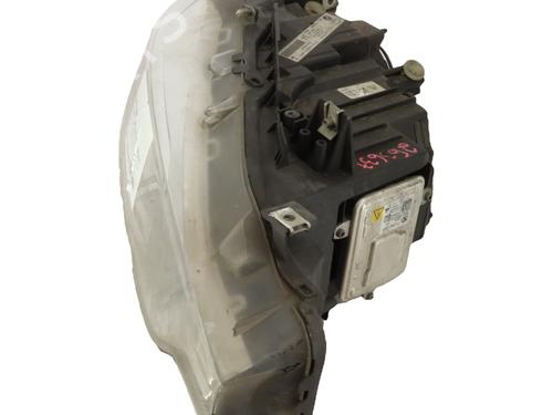 right-headlight-bmw-3-f30-f80-2011-2012-2013-2014-2015-2016-2017-2018-39953682 main image