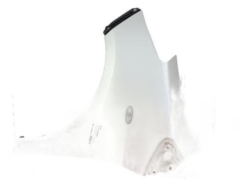 Used Left front fenders TOYOTA YARIS (_P9_) 1.4 D-4D (NLP90_, NLP90R) (90 hp) 31793888