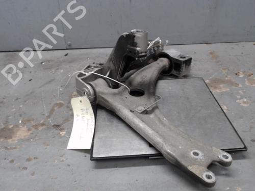 Venstre foran bærearm AUDI A3 Sportback (8PA) RS3 quattro (340 hp) 21367297