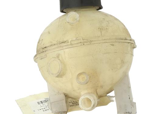 Expansion tank PEUGEOT 308 II (LB_, LP_, LW_, LH_, L3_) 1.5 BlueHDI 100 | BP21315122C120 