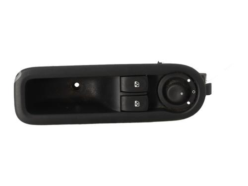Interrupteur de vitre avant gauche RENAULT TWINGO II (CN0_) 1.5 dCi (CN0E) (64 hp) 21295102