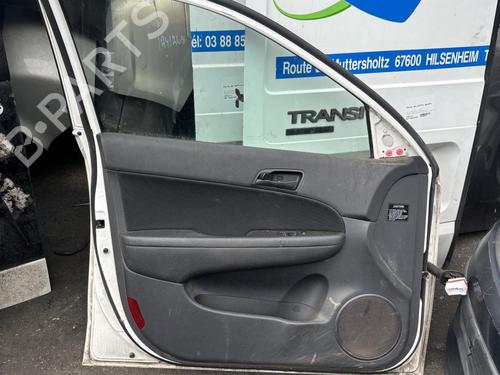Used Left front door HYUNDAI i30 (FD) 1.6 CRDi (90 hp) 21298783