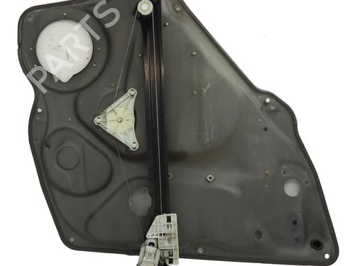 Used Right rear window motor Right rear window motor MERCEDES-BENZ B-CLASS Sports Tourer (W245) B 180 CDI (245.207) (109 hp) 36029685 36029685