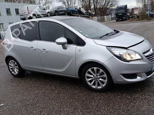 Right front fog light OPEL MERIVA B MPV (S10) 1.4 (75) | BP32494189C31 - Image 5