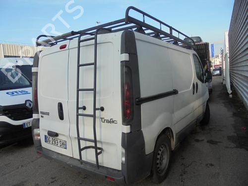 Left headlight RENAULT TRAFIC II Van (FL) 1.9 dCi 80 (FL0B) | BP21320991C28 