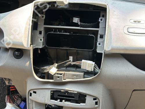 Dashboard RENAULT ZOE (BFM_) ZOE | BP21870572C46  - Image 5