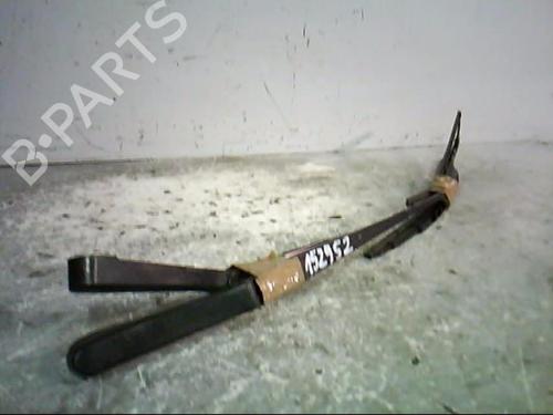 Used Front windshield wiper arm FORD FOCUS I (DAW, DBW) 1.6 16V (100 hp) 21369212