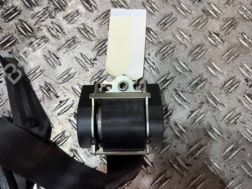 Front right seatbelt RENAULT TRAFIC II Bus (JL) 2.0 dCi 90 (JL00, JL01, JL0H, JL0M, JL0P, JL0S) | BP38721976I25 - Image 2