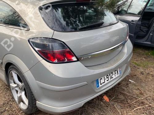 Højre solskærm OPEL ASTRA H GTC (A04) 1.9 CDTi (L08) | BP21299572I2 