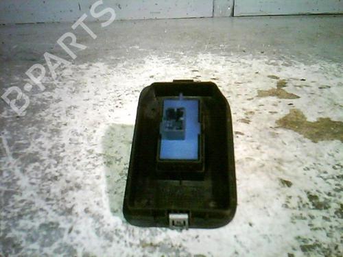 Right front window switch FIAT FIORINO Box Body/MPV (225_) 1.3 D Multijet (225BXD1A, 225BXB1A, 225BXB11) | BP21362458I26 