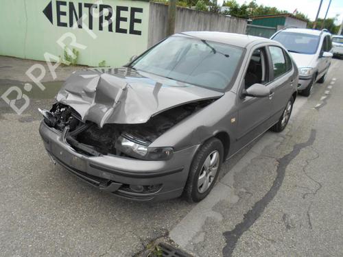 Left tailgate light SEAT LEON (1M1) 1.9 TDI | BP21321541C79 