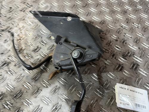 Used Pedal Pedal 39521842 39521842
