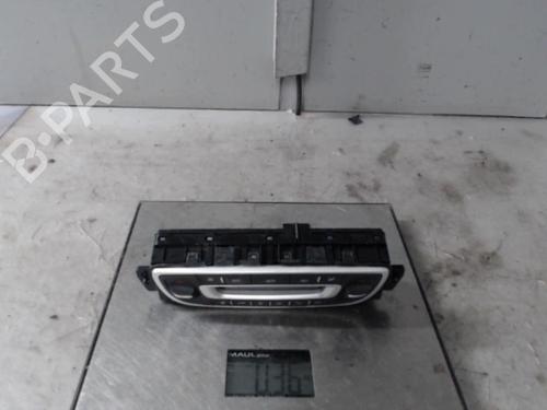 Airco bedieningspaneel RENAULT MEGANE III Hatchback (BZ0/1_, B3_) 1.9 dCi (BZ0N, BZ0J) (131 hp) 21313517
