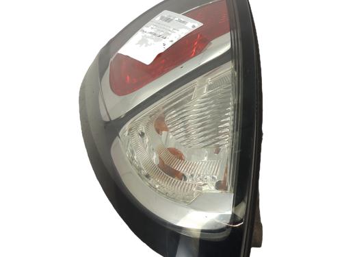 right-taillight-citroen-c3-picasso-sh_-2008-38607863 main image