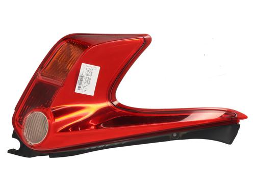 Used Left taillight NISSAN JUKE (F15) 1.6 (117 hp) 29304016