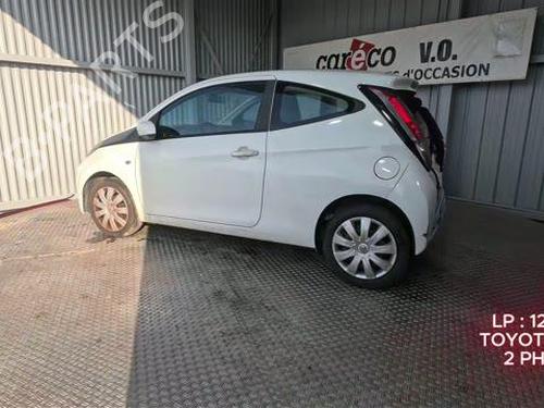 Brugte TOYOTA AYGO (_B4_) 1.0 (KGB40) 4563286