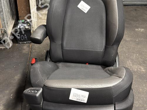 Used Left front seat CITROËN C4 Picasso II 1.6 HDi / BlueHDi 115 (115 hp) 32143525