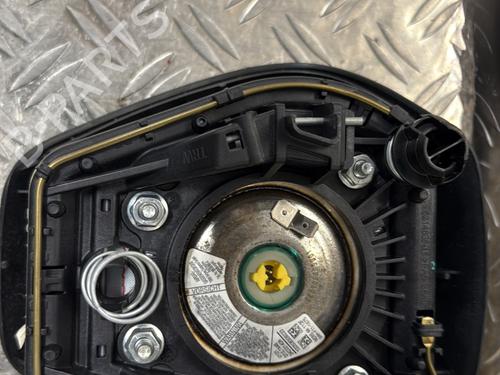 Driver airbag FORD FIESTA VI (CB1, CCN) 1.4 TDCi | BP23817708C9 