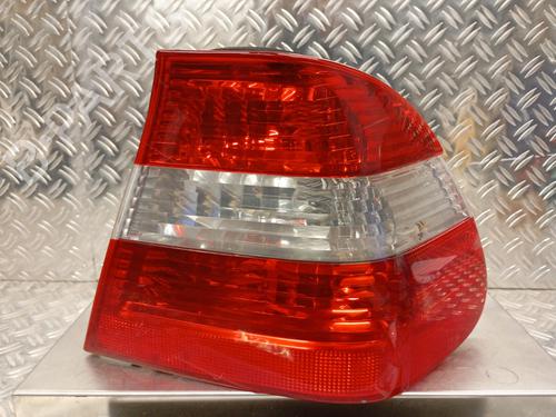 Used Right taillight BMW 3 (E46) 320 d (150 hp) 24436406