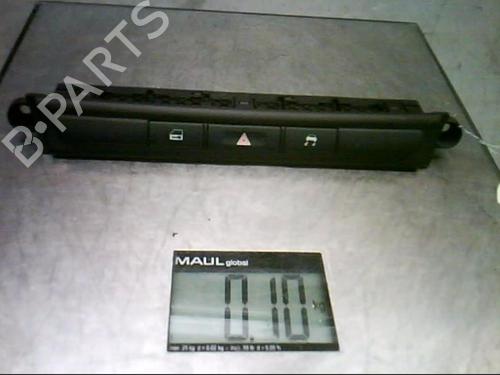 Used Warning switch JAGUAR S-TYPE II (X200) 2.7 D (207 hp) 21364410