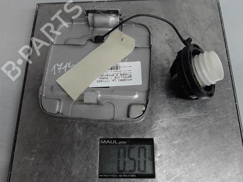 Used Fuel flap HYUNDAI H-1 / STAREX Bus (A1) 2.5 TCi (101 hp) 21363357