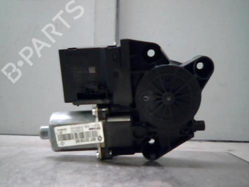Used Right front window motor RENAULT MEGANE III Hatchback (BZ0/1_, B3_) 1.5 dCi (BZ0C) (90 hp) 21310108