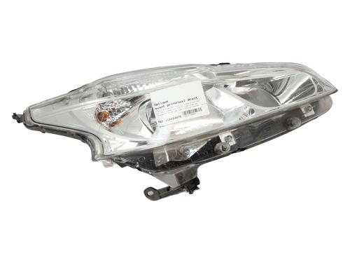 Used Right headlight PEUGEOT 208 I (CA_, CC_) 1.2 VTI 82 (82 hp) 31908999