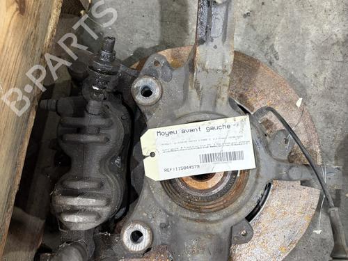 left-front-steering-knuckle-renault-master-iii-van-fv-2010-30491995 main image