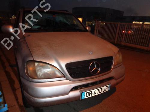 Left taillight MERCEDES-BENZ M-CLASS (W163) ML 320 (163.154) | BP21314652C34