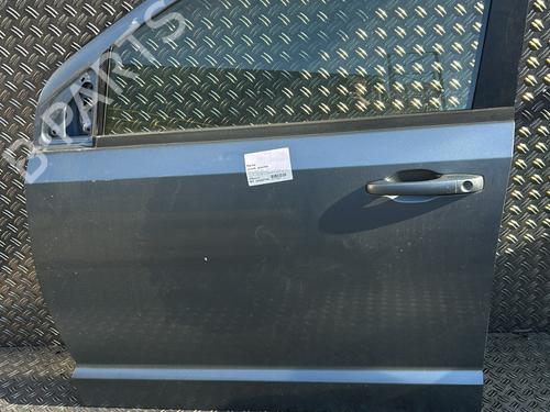 Used Left front door DODGE JOURNEY 2.0 CRD (140 hp) 24633880