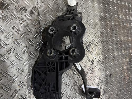 break-pedal-peugeot-expert-van-v_-2016-31299254 main image