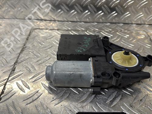 Right front window motor VW TOURAN (1T1, 1T2) 1.9 TDI | BP24331547E20 